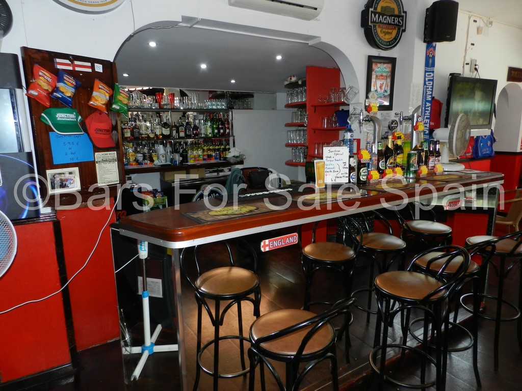 Cafe Sports Bar For Sale in Benalmadena, Malaga, Spain Bars for sale