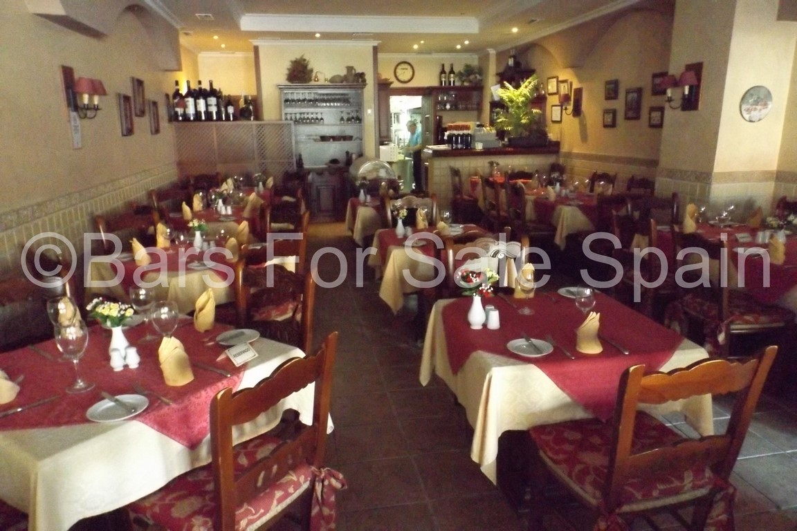 Bar Restaurant For Sale in Fuengirola, Malaga, Spain