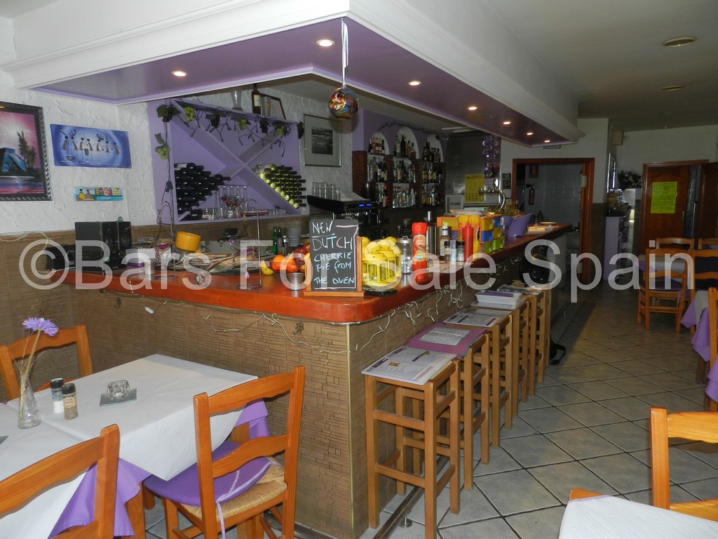 Bar Restaurant For Sale in Benalmadena, Malaga, Spain
