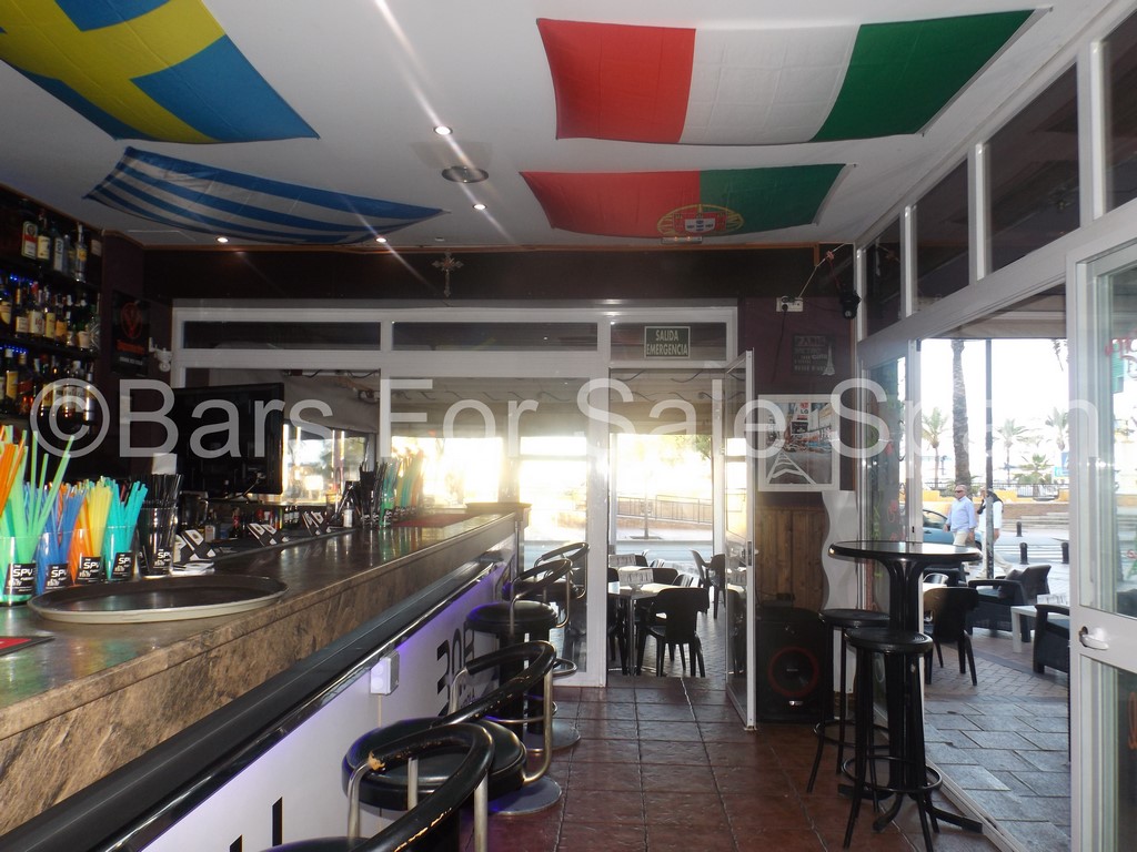 Snacks bar For Sale in Fuengirola, Malaga, Spain Bars for sale Spain