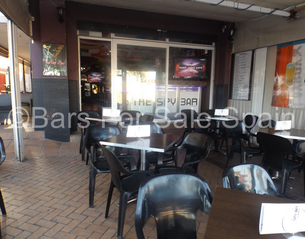 Snacks bar For Sale in Fuengirola, Malaga, Spain Bars for sale Spain