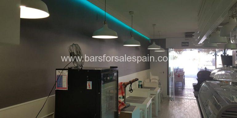 81802c2b-06a4-4686-b9f8-066d1895f02f