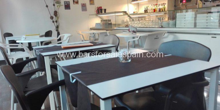 fb7fff45-6d65-4077-9e4d-b148d5c41fd1