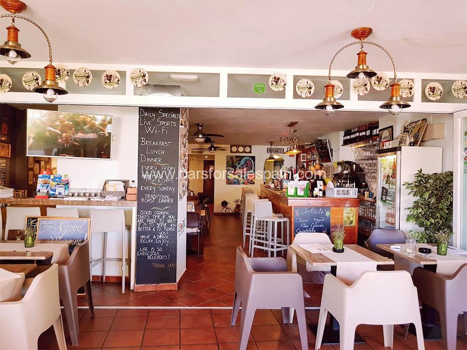 Beautiful Gastrobar in Estepona Port Bars for sale Spain