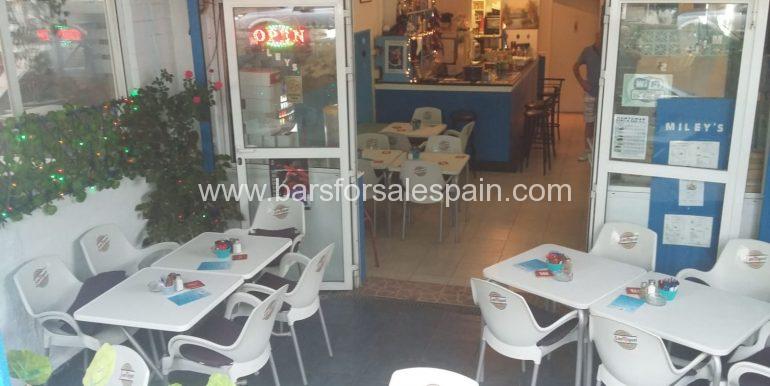 cbf7bd74-a5ce-4286-bfd2-e785b176b239