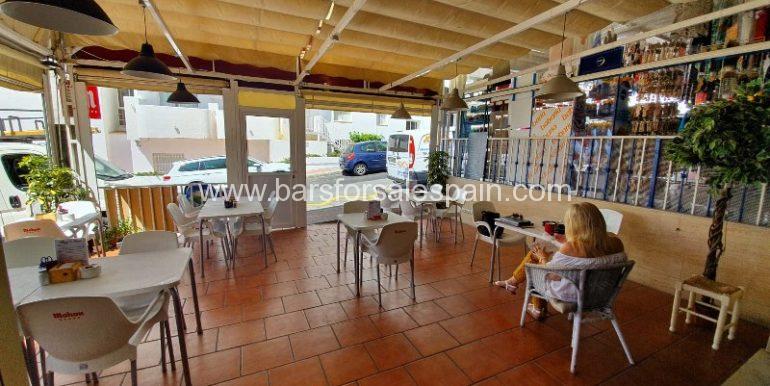 37da4583-a5fa-4cd8-84bf-99560ebda129_800x600