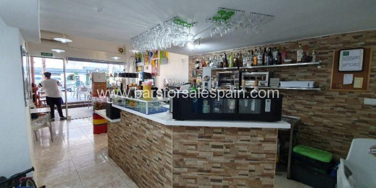 a6686ed4-1a59-4283-bb3c-a3d4a841435f_800x600