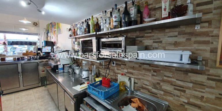 e0e62f4b-997f-4a22-9d50-714c331202ea_800x600